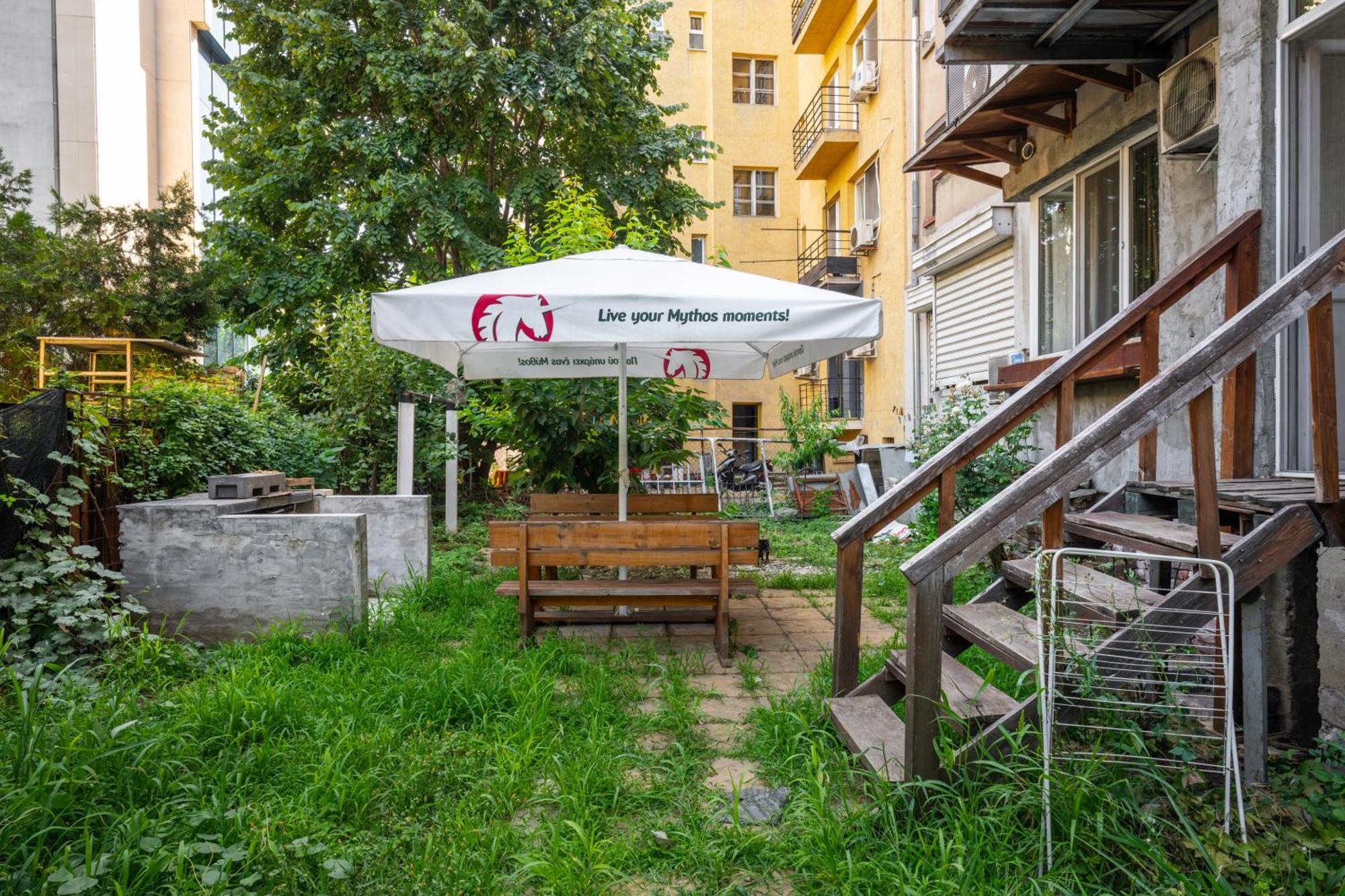Sofia'S 1Bd Colourful Getaway Near Ndk Apartment Екстериор снимка